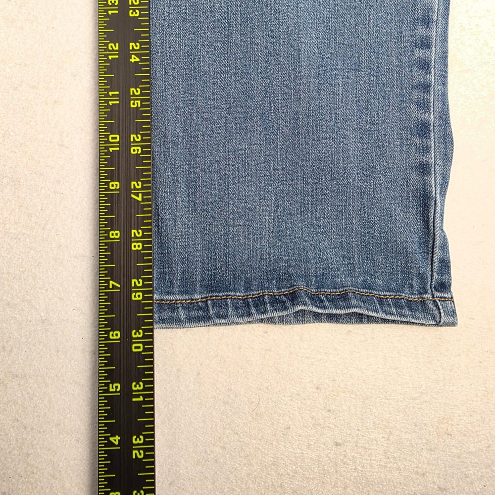 St John's Bay Women's Straight Leg Jeans Sz 12 Blue Whiskered Denim Cotton Blend - Picture 10 of 12